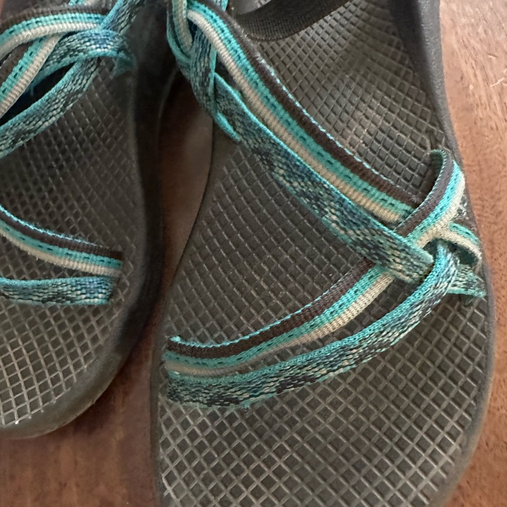 Chacos - Picture 2 of 4
